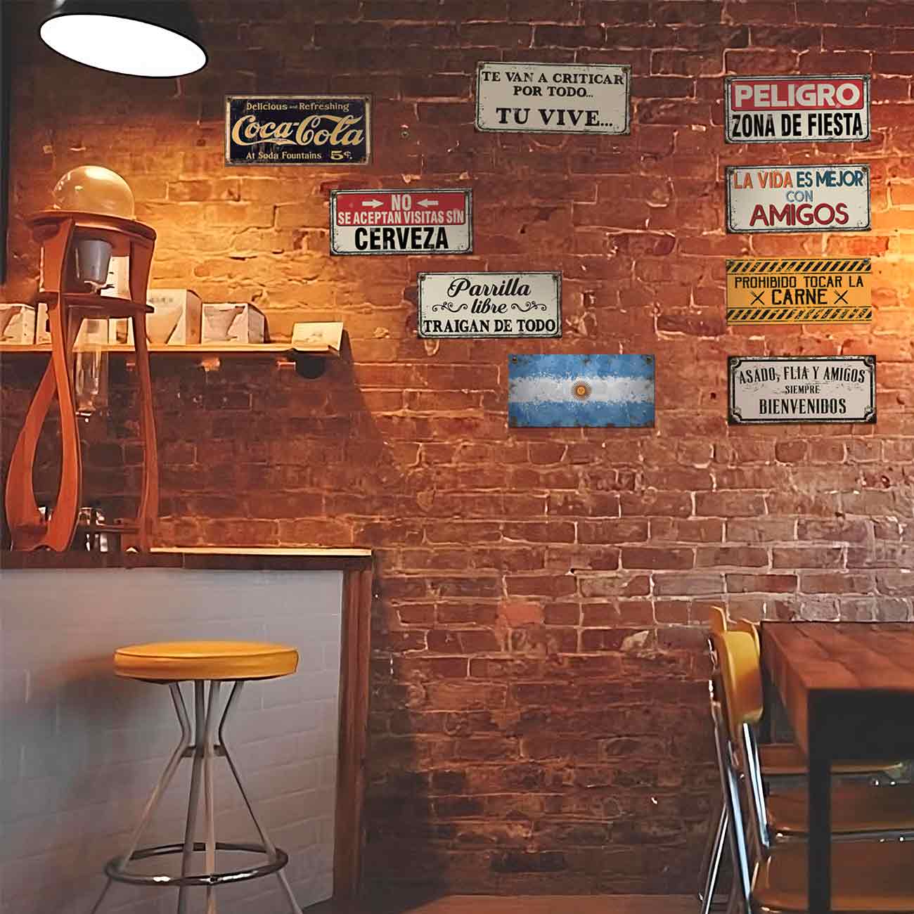 set de 10 carteles y chapas decorativas retro vintage ideales para un quincho