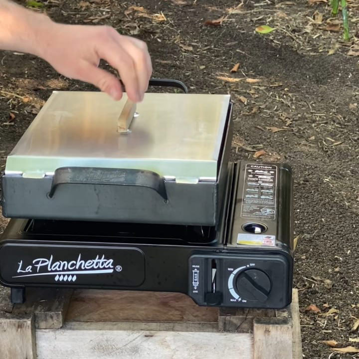 anafe portatil a gas butano marca la planchetta